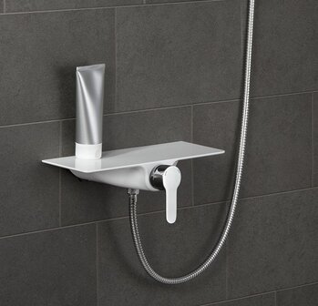 WATERWAY &eacute;&eacute;ngreepsmengkraan douche met planchet, chroom/wit  met grote planchet gemaakt van hoogwaardige melamine, ca. 35,0 x 12,5 cm&nbsp; - praktisch voor het opbergen van douchegerei  keramische schij