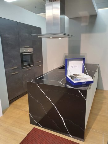 Showmodel kookeiland inbouw apparatuur per direct leverbaar NEW-5551