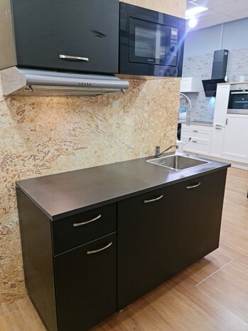 Showmodel zwarte keuken 160cm  met inbouw vaatwasser per direct leverbaar NEW-6660