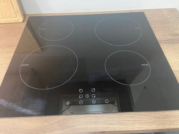 Showmodel zwarte hoek keuken 180cm +  240cm met inbouw apparatuur per direct leverbaar NEW-5550