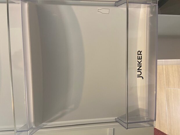 Showmodel zwarte hoek keuken 180cm +  240cm met inbouw apparatuur per direct leverbaar NEW-5550