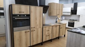 Showmodel keuken 120cm + 193cm incl inbouw apparaten Showmodel keuken 120cm + 193cm incl inbouw apparaten