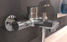 PICO ééngreepsmengkraan bad, chroom keramische schijven geluidsarme, verwisselbare 35 mm cartouche Eco-Click functie en kinderbeveiliging ½" (Ø ca. 1,9 cm) verbinding voor doucheslang metale