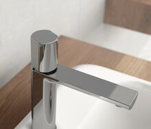 NEW YORK ééngreepsmengkraan wastafel, chroom keramische schijven geluidsarme, verwisselbare 25 mm-cartouche flexibele metalen aansluitslangen 500 mm volgens DVGW/KTW-A 1 ¼" (Ø ca. 4 cm) druk