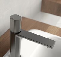 NEW YORK ééngreepsmengkraan wastafel, grafiet mat keramische schijven geluidsarme, verwisselbare 25 mm-cartouche flexibele metalen aansluitslangen 500 mm volgens DVGW/KTW-A 1 ¼" (Ø ca. 4 cm)