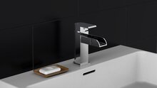 IDROVIA ééngreepsmengkraan wastafel met watervaluitloop, chroom keramische schijven geluidsarme, verwisselbare 25 mm cartouche flexibele metalen aansluitslangen 1 ¼" (Ø ca. 4 cm) kunststof-afv