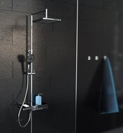 BLUEPERL hoofddouche set met planchet, chroom-zwart wellness-hoofddouche met antikalk nozzles, afmetingen: Ø ca. 22,5 x 22,5 cm handdouche, 1 functie met antikalk nozzles, handdouche: ca. 10,5 x 2