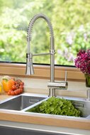 CORNWALL ééngreepsmengkraan keuken met spiraalveer, roestvrij staal look hoge ronde uitloop met uittrekbare uitloop en draabereik 360°, hoogte: ca. 52 cm cold-start functie - koud water bij greep