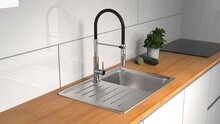 STILO ééngreepsmengkraan keuken met soft-touch slang, chroom-zwart elegante kraan met wisselbaar vaatdouche met 2 straalpatronen hoge ronde uitloop en draaibereik 360° cold-start functie - koud