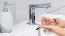 VITAL Sensor wastafelkraan, chroom infrarood Sensor voor contactloos inschakelen Sedal® Connect Sensor box werkt op batterijen 4x Mignon AA LR6 1,5V, batterijen niet meegeleverd flexibele meta